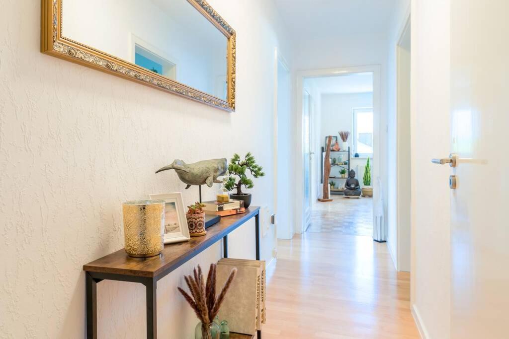 Eg Rechts -Wunderschone 80M² Grosse 3-Zimmer City Wohnung Nahe Salzburg Freilassing Exterior foto