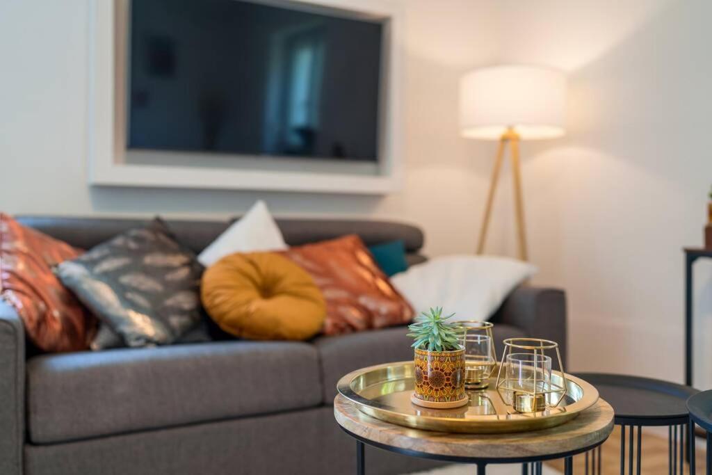 Eg Rechts -Wunderschone 80M² Grosse 3-Zimmer City Wohnung Nahe Salzburg Freilassing Exterior foto